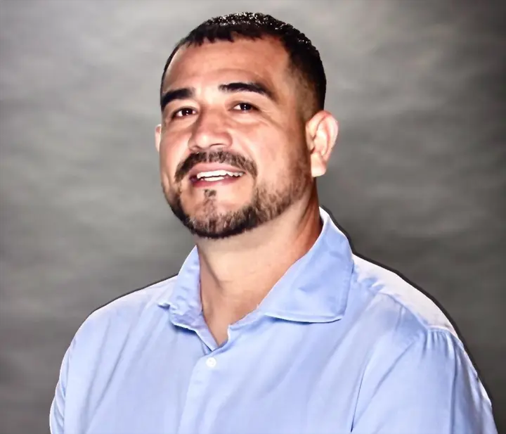 Miguel Muniz