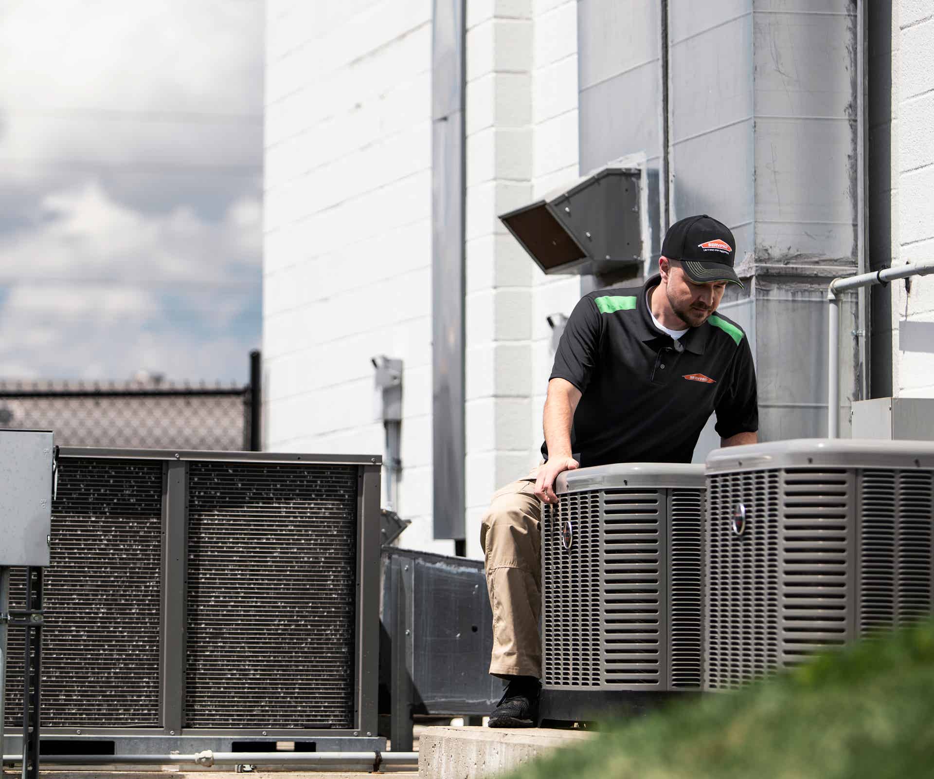 Man outside doing HVAC service and air duct cleaning

SERV1444 Three Year usage. Limited to Internal use at corporate on digital, social and website, with three yea print usage beginning 10/1/2021