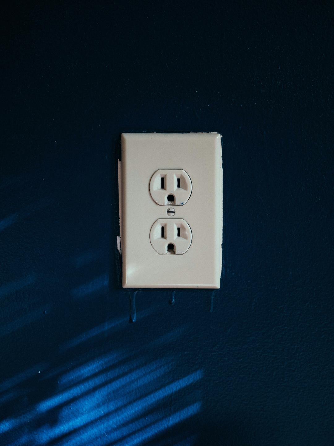 What to Do If You Have Water in an Electrical Outlet | SERVPRO