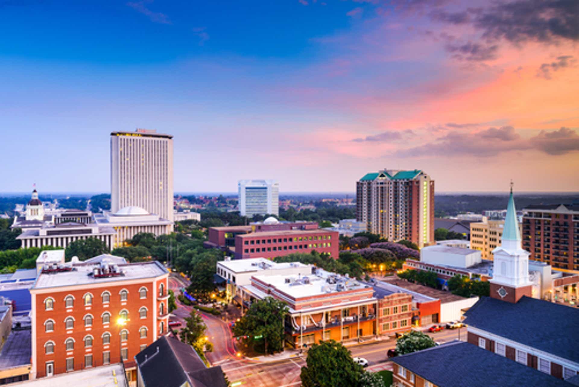 : Is there a water damage restoration company near me? Contact your local SERVPRO® in Tallahassee, FL, available 24/7, including weekends and holidays, for all types of fire, water, mold, storm, and construction services. 
