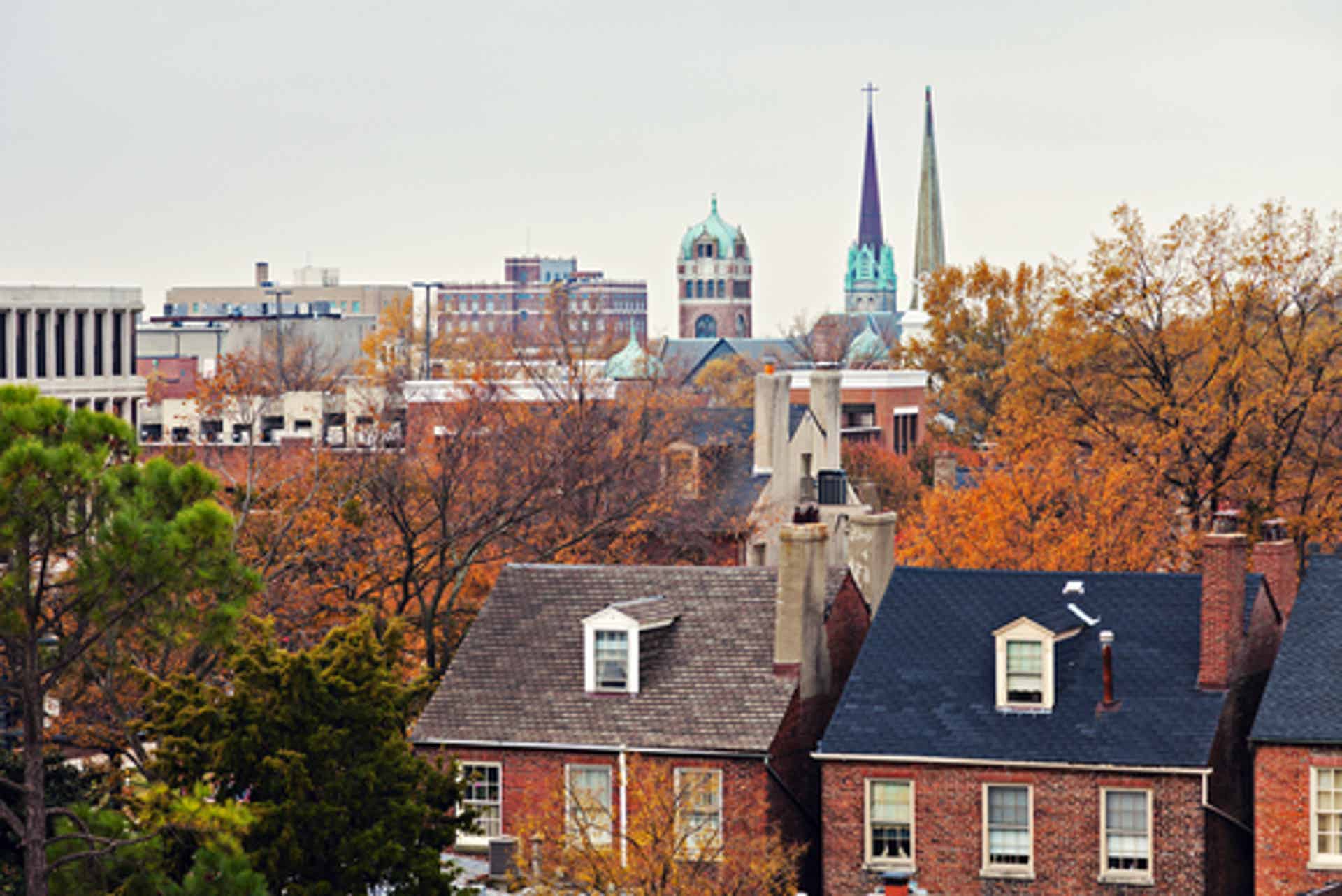 Home and business owners in Portsmouth, Virginia, trust SERVPRO® when they need water damage restoration near me, storm damage repair, mold remediation, fire damage repair, and commercial construction services, all with 24-hour emergency services. 