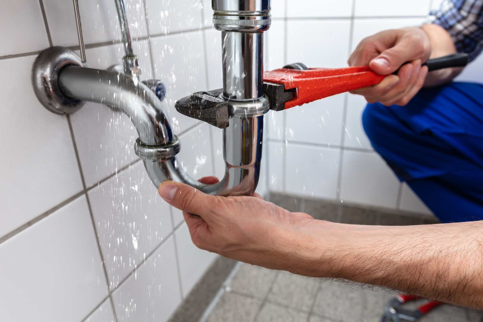 What is the Difference Between Water Mitigation and Restoration?
